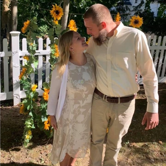 Meet your Posher, Hannah - Picture 4 of 7